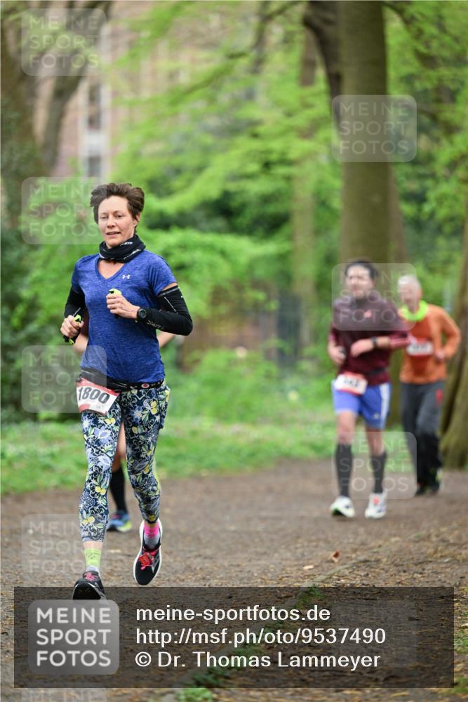 19.04.2026 - Hammer Lauf Dr. Thomas Lammeyer http://msf.ph/oto/9537490 19.04.2026 10:30:51 Laufen 1800 meine-sportfotos.de