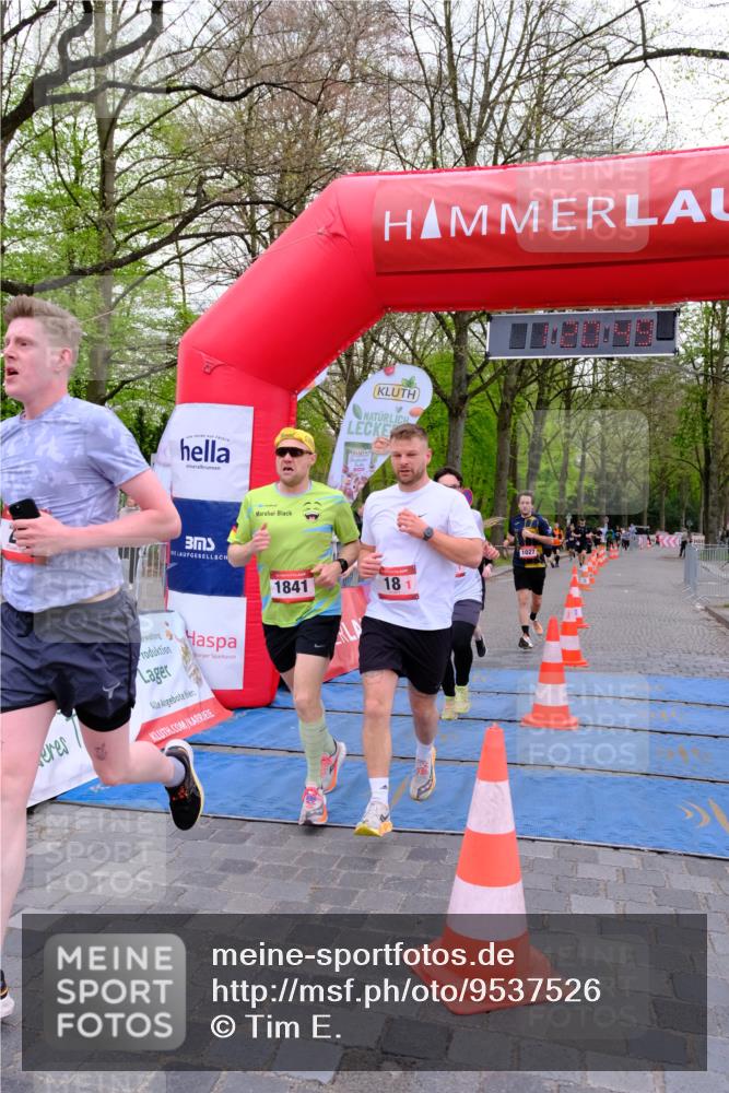 19.04.2026 - Hammer Lauf Tim E. http://msf.ph/oto/9537526 19.04.2026 11:05:57 Ziel 1, 6, 18, 22, 516, 627, 777, 778, 779, 928, 1027, 1263, 1292, 1841 meine-sportfotos.de
