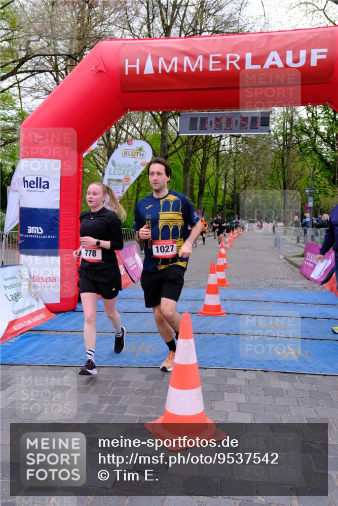 19.04.2026 - Hammer Lauf Tim E. http://msf.ph/oto/9537542 19.04.2026 11:06:00 Ziel 6, 18, 22, 432, 562, 777, 778, 779, 1027, 1147, 1148, 1841 meine-sportfotos.de