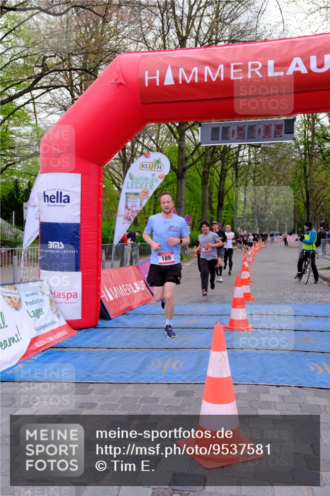 19.04.2026 - Hammer Lauf Tim E. http://msf.ph/oto/9537581 19.04.2026 11:06:14 Ziel 5, 24, 151, 189, 1878, 1884 meine-sportfotos.de