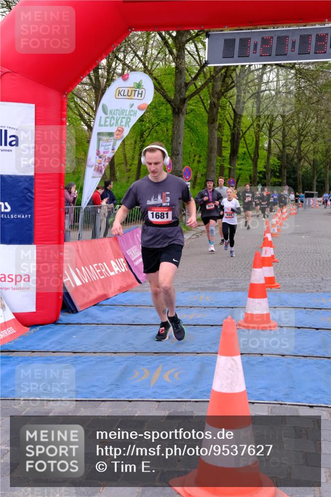 19.04.2026 - Hammer Lauf Tim E. http://msf.ph/oto/9537627 19.04.2026 11:06:22 Ziel 354, 511, 634, 920, 929, 1681, 1884 meine-sportfotos.de