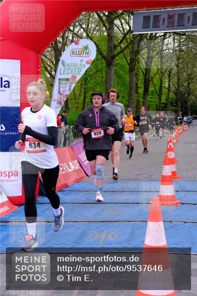 19.04.2026 - Hammer Lauf Tim E. http://msf.ph/oto/9537646 19.04.2026 11:06:25 Ziel 354, 467, 511, 634, 920, 929, 1681 meine-sportfotos.de