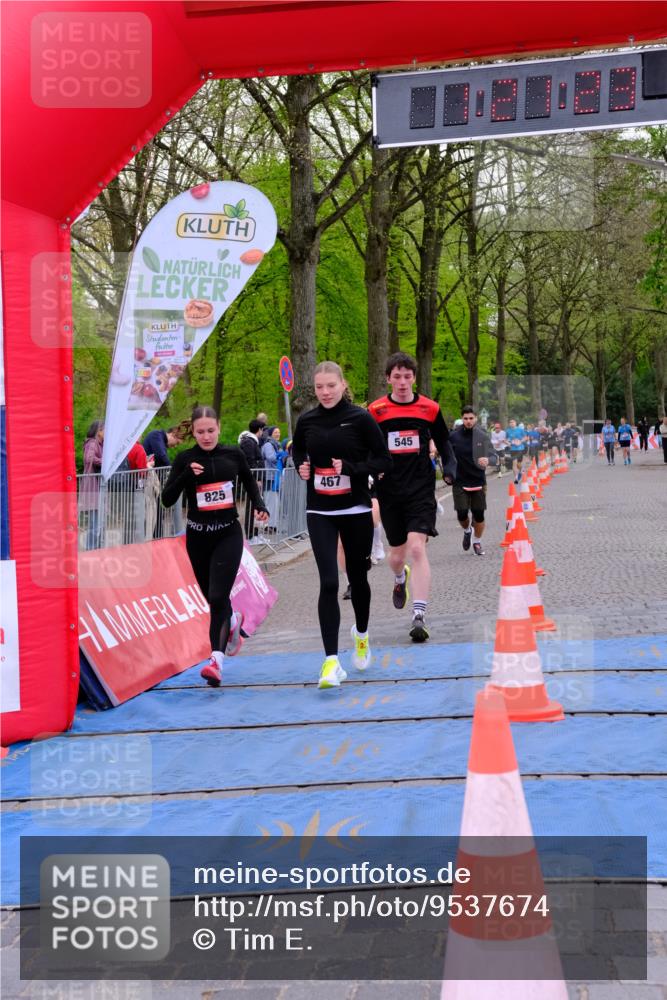 19.04.2026 - Hammer Lauf Tim E. http://msf.ph/oto/9537674 19.04.2026 11:06:31 Ziel 4, 117, 154, 354, 467, 545, 604, 609, 796, 825, 912, 920 meine-sportfotos.de