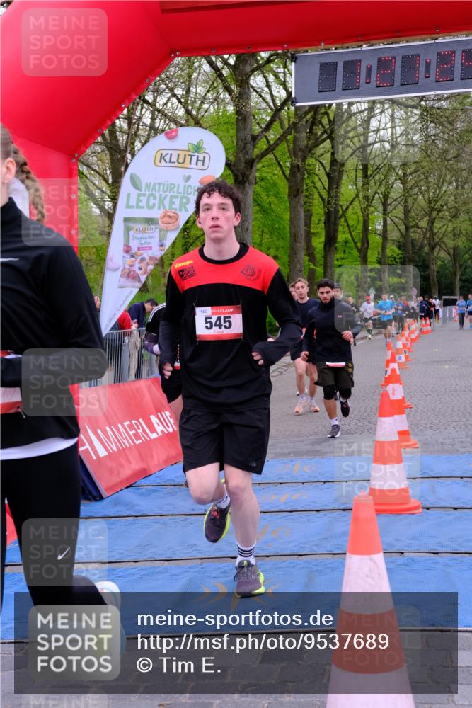 19.04.2026 - Hammer Lauf Tim E. http://msf.ph/oto/9537689 19.04.2026 11:06:33 Ziel 4, 117, 154, 467, 545, 604, 609, 796, 825, 912 meine-sportfotos.de
