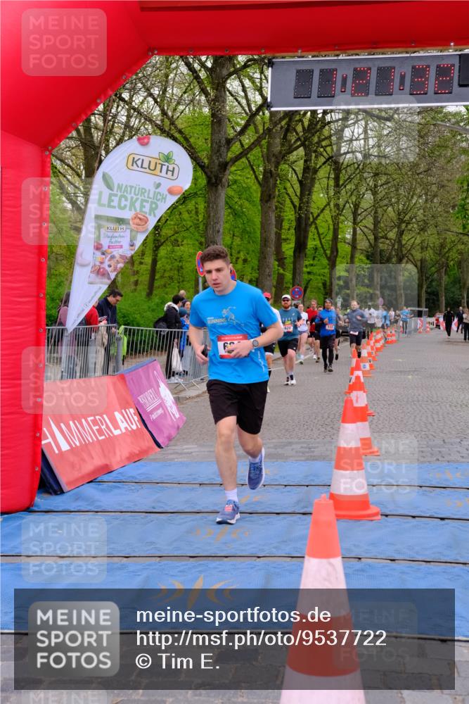 19.04.2026 - Hammer Lauf Tim E. http://msf.ph/oto/9537722 19.04.2026 11:06:41 Ziel 12, 112, 620, 624, 1103 meine-sportfotos.de