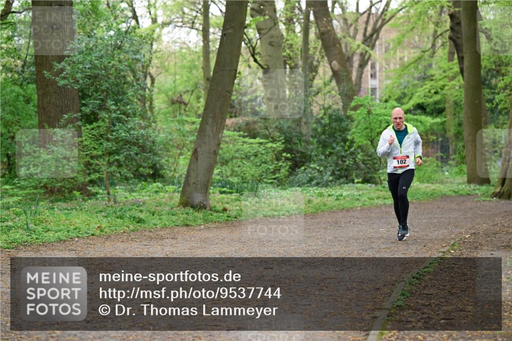 19.04.2026 - Hammer Lauf Dr. Thomas Lammeyer http://msf.ph/oto/9537744 19.04.2026 10:32:20 Laufen 102 meine-sportfotos.de