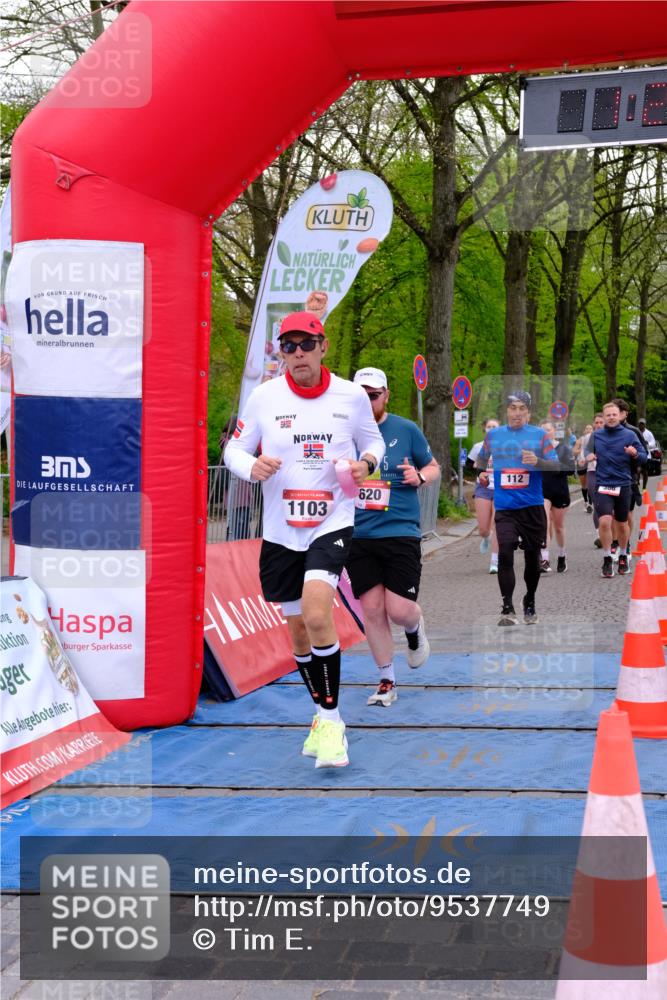 19.04.2026 - Hammer Lauf Tim E. http://msf.ph/oto/9537749 19.04.2026 11:06:45 Ziel 12, 112, 141, 239, 388, 482, 620, 624, 773, 952, 1103, 1927 meine-sportfotos.de