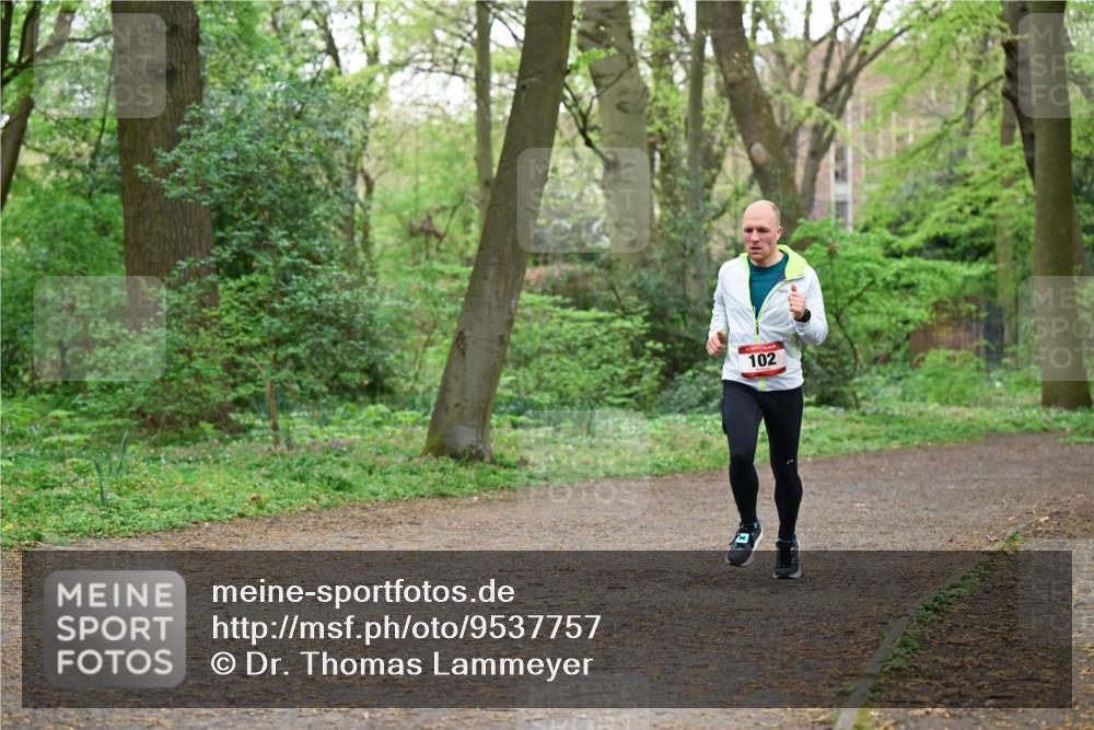 19.04.2026 - Hammer Lauf Dr. Thomas Lammeyer http://msf.ph/oto/9537757 19.04.2026 10:32:21 Laufen 102 meine-sportfotos.de