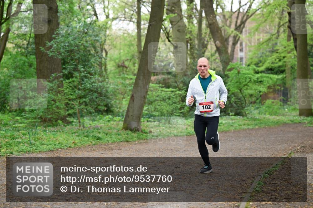 19.04.2026 - Hammer Lauf Dr. Thomas Lammeyer http://msf.ph/oto/9537760 19.04.2026 10:32:21 Laufen 102 meine-sportfotos.de