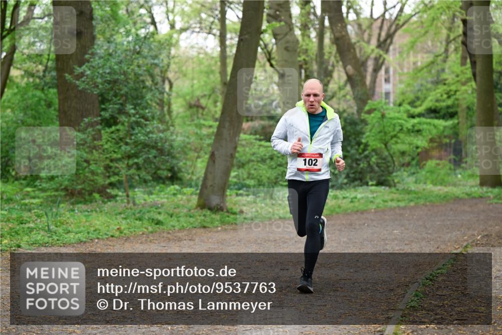19.04.2026 - Hammer Lauf Dr. Thomas Lammeyer http://msf.ph/oto/9537763 19.04.2026 10:32:21 Laufen 102 meine-sportfotos.de