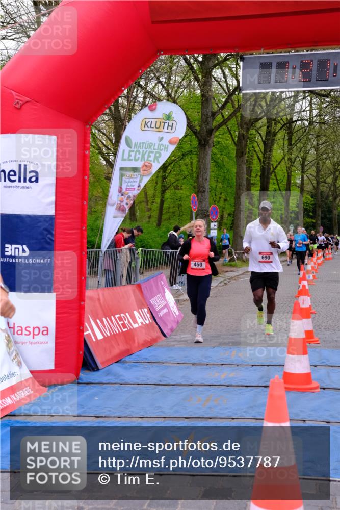 19.04.2026 - Hammer Lauf Tim E. http://msf.ph/oto/9537787 19.04.2026 11:06:54 Ziel 163, 450, 690, 830 meine-sportfotos.de