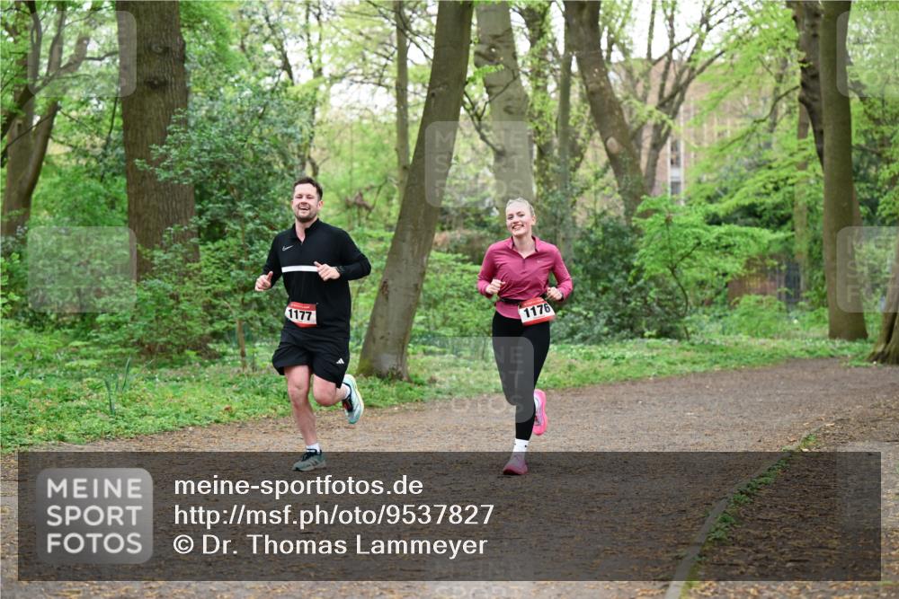19.04.2026 - Hammer Lauf Dr. Thomas Lammeyer http://msf.ph/oto/9537827 19.04.2026 10:32:39 Laufen 1177, 1176 meine-sportfotos.de