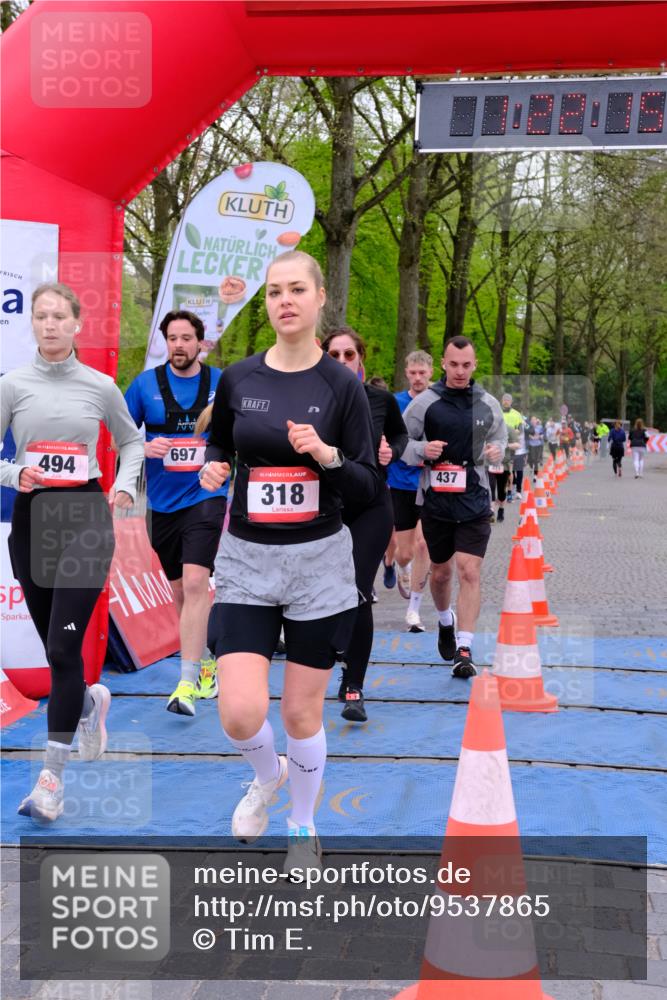 19.04.2026 - Hammer Lauf Tim E. http://msf.ph/oto/9537865 19.04.2026 11:07:23 Ziel 11, 174, 193, 211, 318, 437, 494, 549, 656, 697, 1018, 1208, 1231, 1876 meine-sportfotos.de