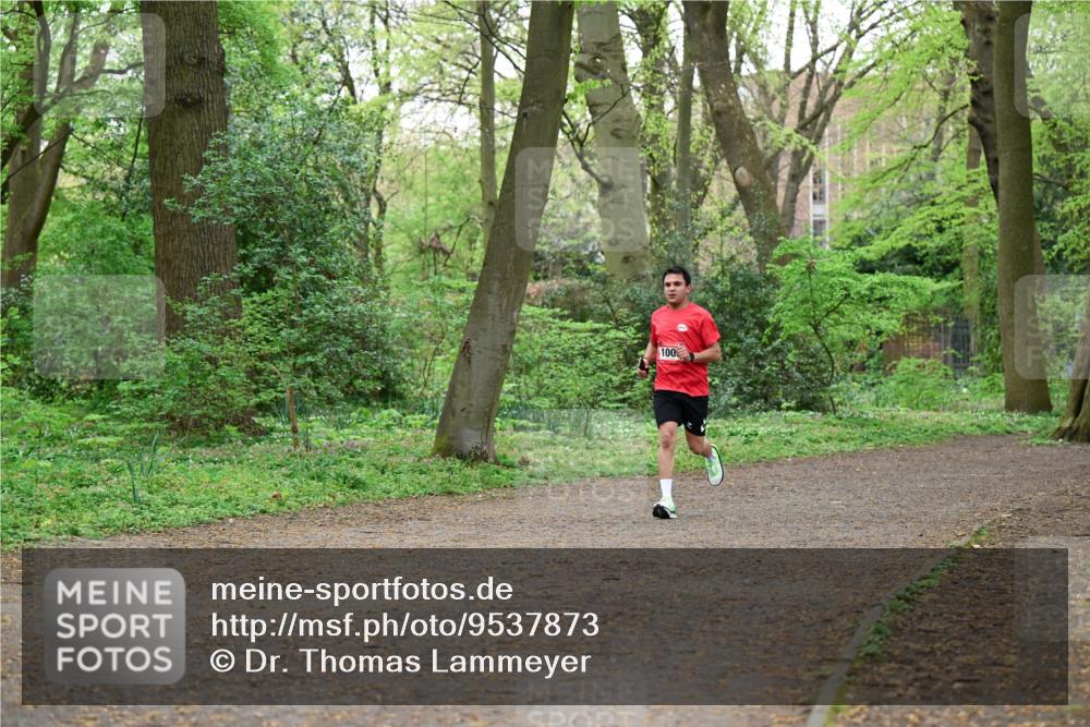 19.04.2026 - Hammer Lauf Dr. Thomas Lammeyer http://msf.ph/oto/9537873 19.04.2026 10:32:50 Laufen 100 meine-sportfotos.de