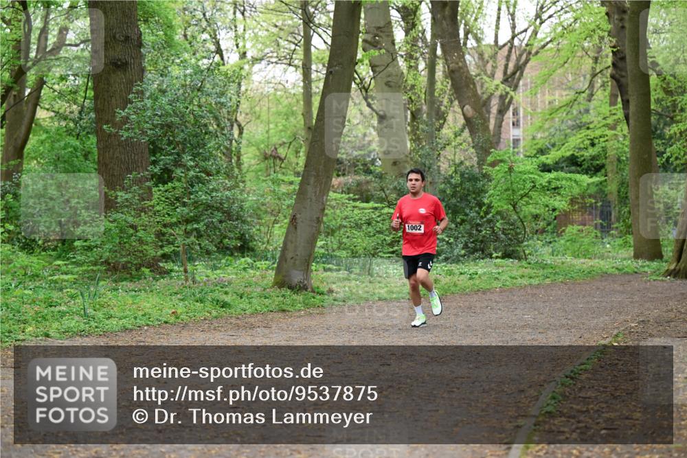 19.04.2026 - Hammer Lauf Dr. Thomas Lammeyer http://msf.ph/oto/9537875 19.04.2026 10:32:50 Laufen 1002 meine-sportfotos.de