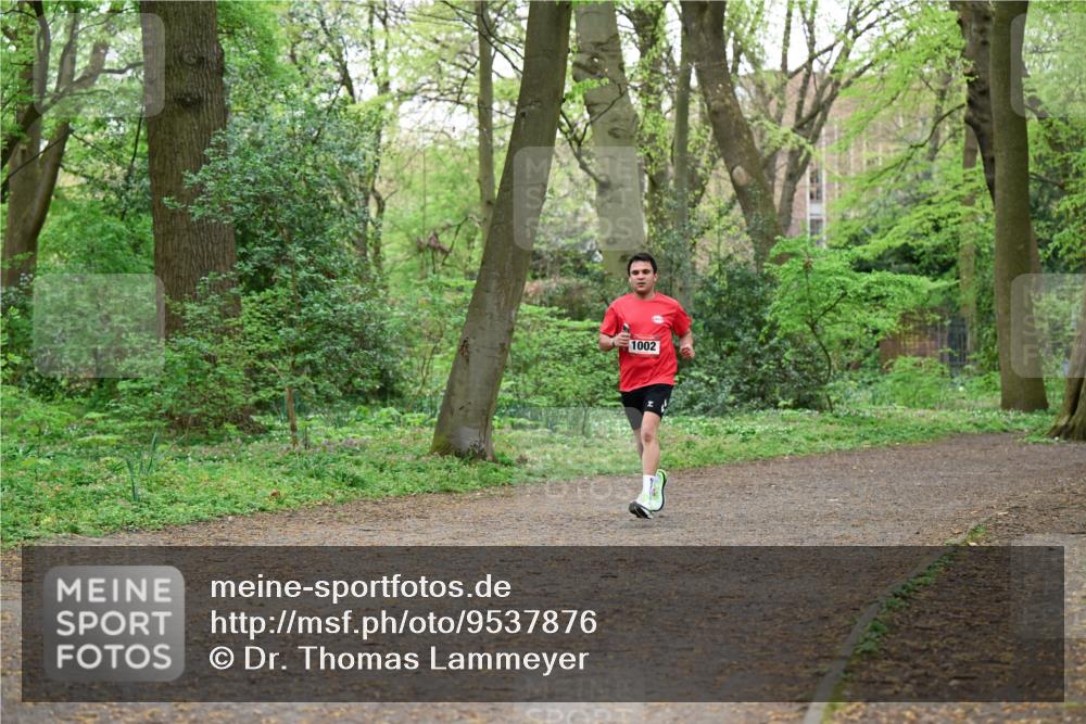 19.04.2026 - Hammer Lauf Dr. Thomas Lammeyer http://msf.ph/oto/9537876 19.04.2026 10:32:50 Laufen 1002 meine-sportfotos.de