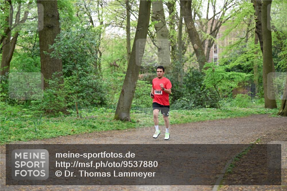 19.04.2026 - Hammer Lauf Dr. Thomas Lammeyer http://msf.ph/oto/9537880 19.04.2026 10:32:51 Laufen 1002 meine-sportfotos.de