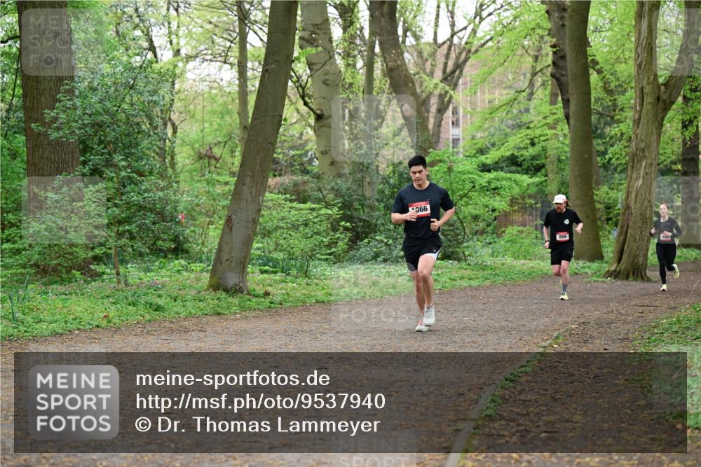 19.04.2026 - Hammer Lauf Dr. Thomas Lammeyer http://msf.ph/oto/9537940 19.04.2026 10:33:00 Laufen 999, 806 meine-sportfotos.de