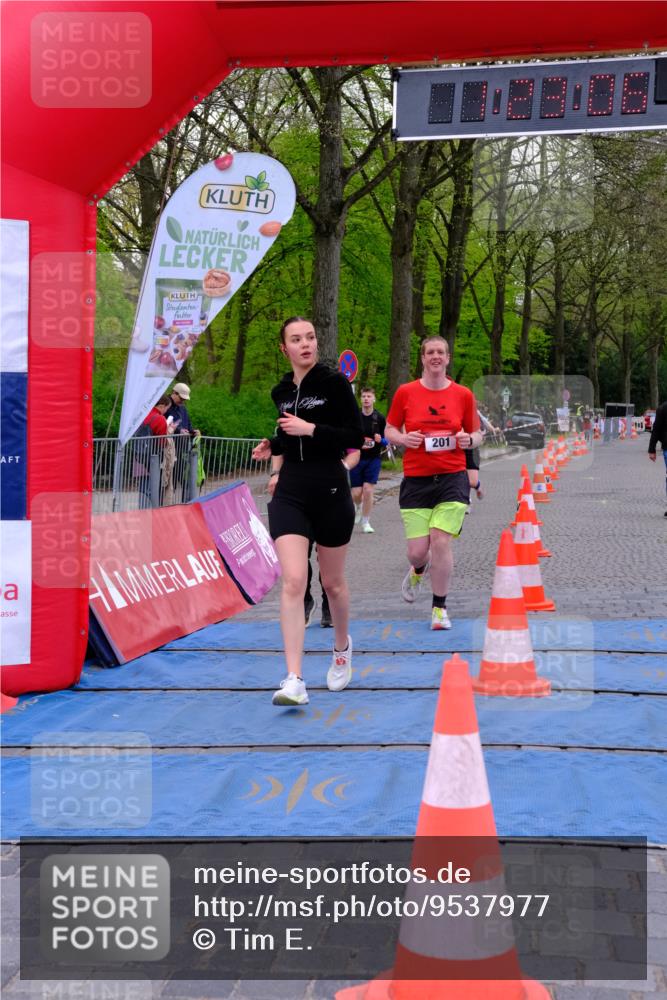 19.04.2026 - Hammer Lauf Tim E. http://msf.ph/oto/9537977 19.04.2026 11:08:14 Ziel 202, 404, 499, 631, 1085 meine-sportfotos.de