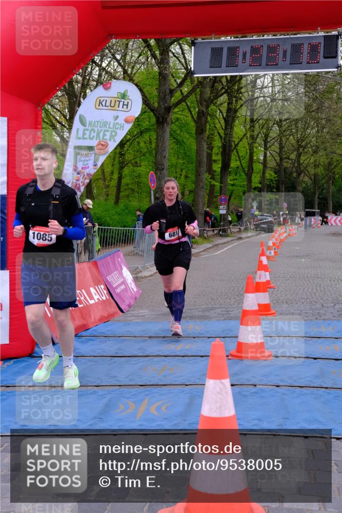 19.04.2026 - Hammer Lauf Tim E. http://msf.ph/oto/9538005 19.04.2026 11:08:19 Ziel 202, 404, 631, 1085 meine-sportfotos.de