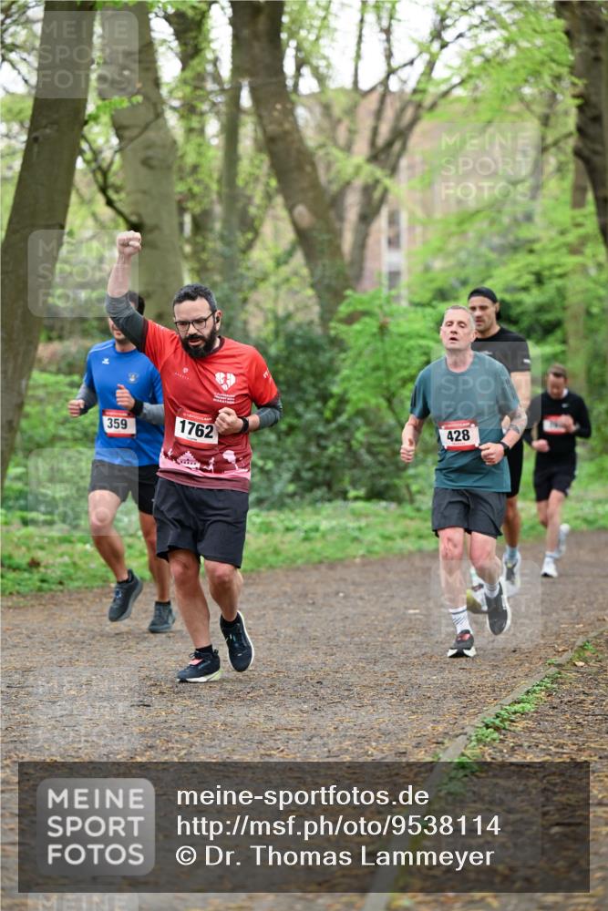 19.04.2026 - Hammer Lauf Dr. Thomas Lammeyer http://msf.ph/oto/9538114 19.04.2026 10:33:37 Laufen 428, 359, 1762 meine-sportfotos.de