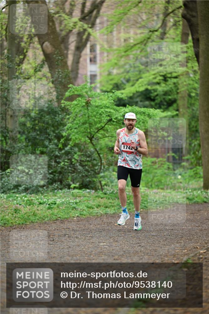 19.04.2026 - Hammer Lauf Dr. Thomas Lammeyer http://msf.ph/oto/9538140 19.04.2026 10:33:42 Laufen 1742 meine-sportfotos.de