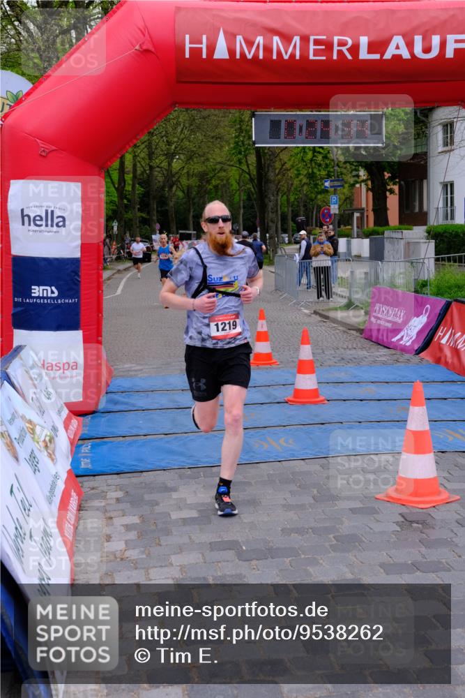 19.04.2026 - Hammer Lauf Tim E. http://msf.ph/oto/9538262 19.04.2026 11:24:43 Ziel 1219, 1236, 1878 meine-sportfotos.de