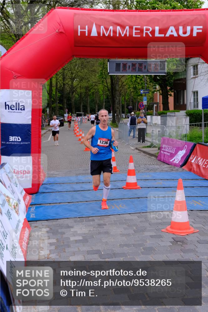 19.04.2026 - Hammer Lauf Tim E. http://msf.ph/oto/9538265 19.04.2026 11:24:47 Ziel 1219, 1236 meine-sportfotos.de