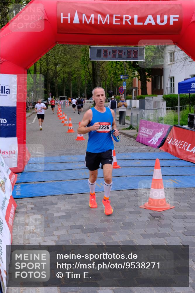 19.04.2026 - Hammer Lauf Tim E. http://msf.ph/oto/9538271 19.04.2026 11:24:47 Ziel 1219, 1236 meine-sportfotos.de