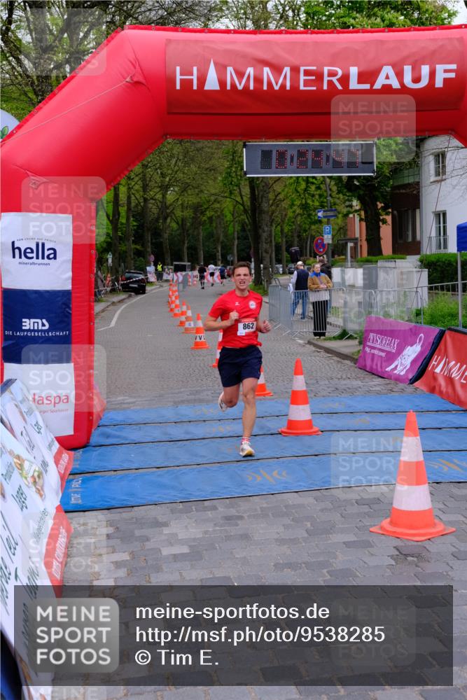 19.04.2026 - Hammer Lauf Tim E. http://msf.ph/oto/9538285 19.04.2026 11:24:56 Ziel 862, 928 meine-sportfotos.de