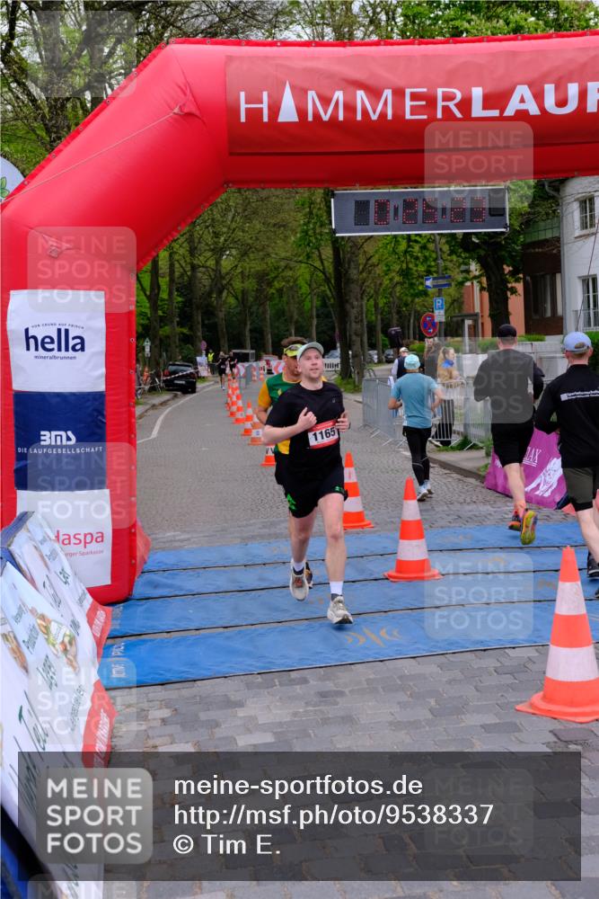 19.04.2026 - Hammer Lauf Tim E. http://msf.ph/oto/9538337 19.04.2026 11:25:33 Ziel 4, 5, 351, 516, 627, 1165 meine-sportfotos.de