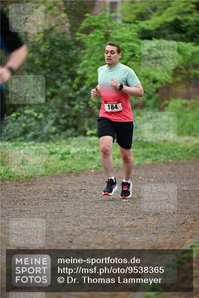 19.04.2026 - Hammer Lauf Dr. Thomas Lammeyer http://msf.ph/oto/9538365 19.04.2026 10:35:11 Laufen 184 meine-sportfotos.de