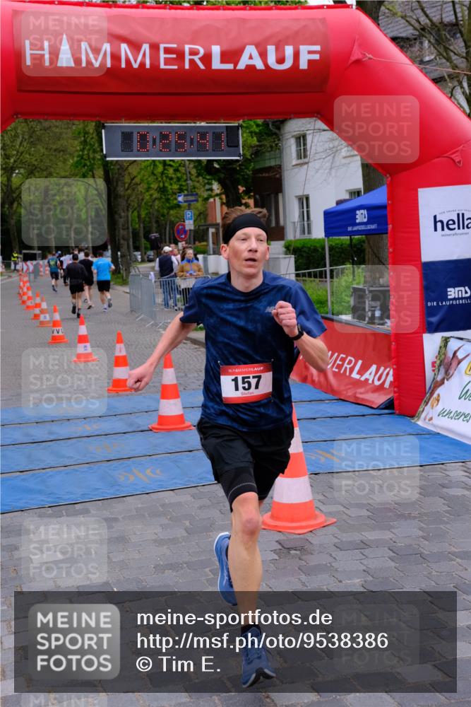 19.04.2026 - Hammer Lauf Tim E. http://msf.ph/oto/9538386 19.04.2026 11:25:50 Ziel 17, 154, 157, 269, 354 meine-sportfotos.de