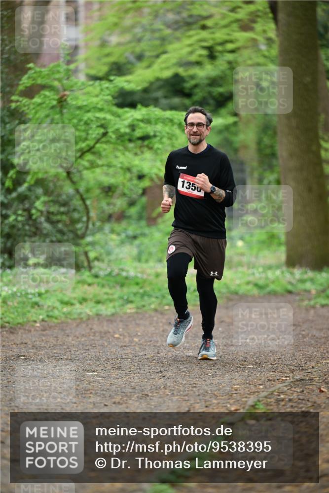 19.04.2026 - Hammer Lauf Dr. Thomas Lammeyer http://msf.ph/oto/9538395 19.04.2026 10:35:24 Laufen 1350 meine-sportfotos.de