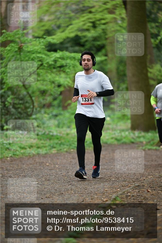 19.04.2026 - Hammer Lauf Dr. Thomas Lammeyer http://msf.ph/oto/9538415 19.04.2026 10:35:26 Laufen 1331 meine-sportfotos.de