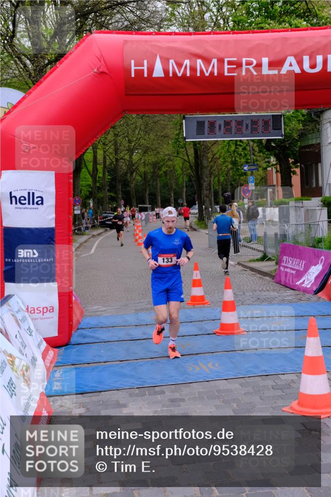 19.04.2026 - Hammer Lauf Tim E. http://msf.ph/oto/9538428 19.04.2026 11:26:40 Ziel 23, 133, 193, 604, 929, 1163 meine-sportfotos.de