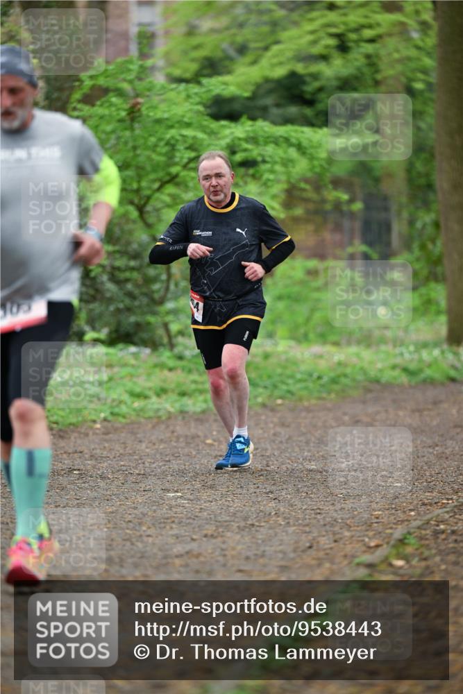 19.04.2026 - Hammer Lauf Dr. Thomas Lammeyer http://msf.ph/oto/9538443 19.04.2026 10:35:30 Laufen 305 meine-sportfotos.de