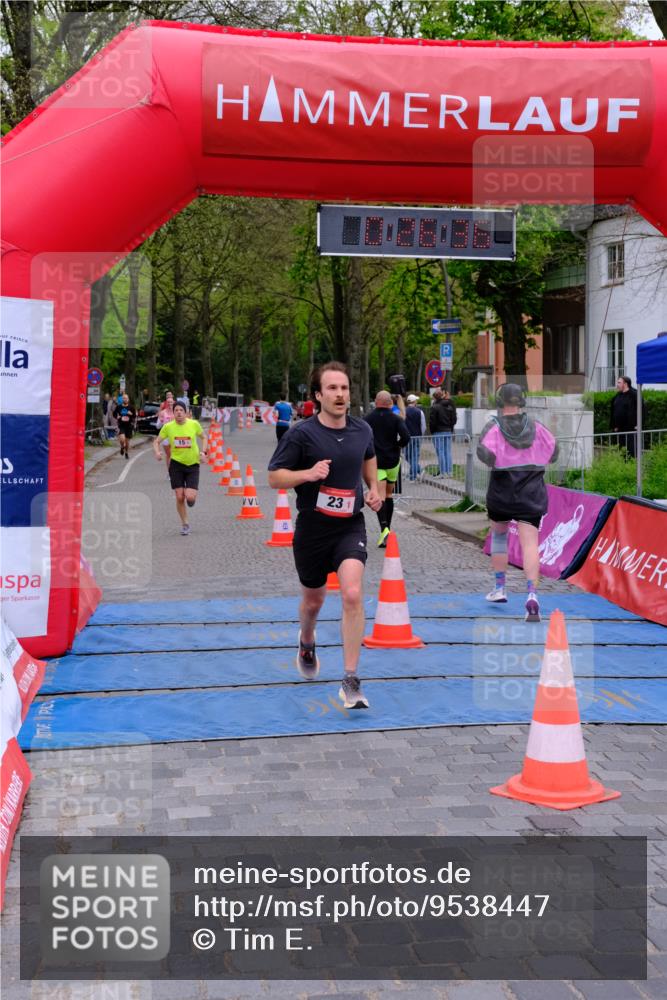 19.04.2026 - Hammer Lauf Tim E. http://msf.ph/oto/9538447 19.04.2026 11:26:46 Ziel 3, 15, 23, 163, 929, 1163, 1300 meine-sportfotos.de