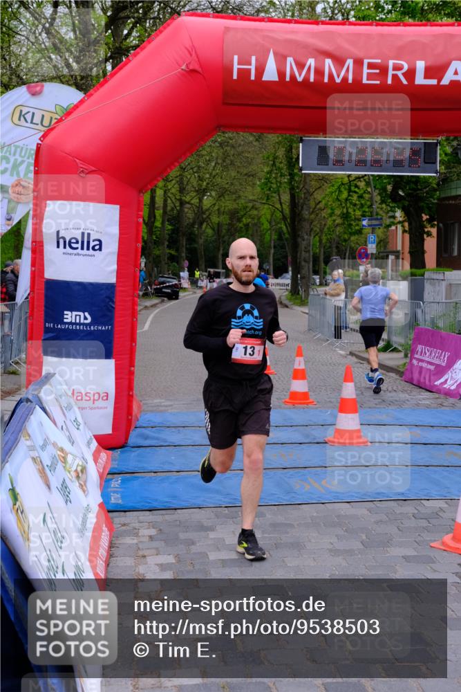 19.04.2026 - Hammer Lauf Tim E. http://msf.ph/oto/9538503 19.04.2026 11:26:54 Ziel 3, 13, 112, 174, 1300 meine-sportfotos.de