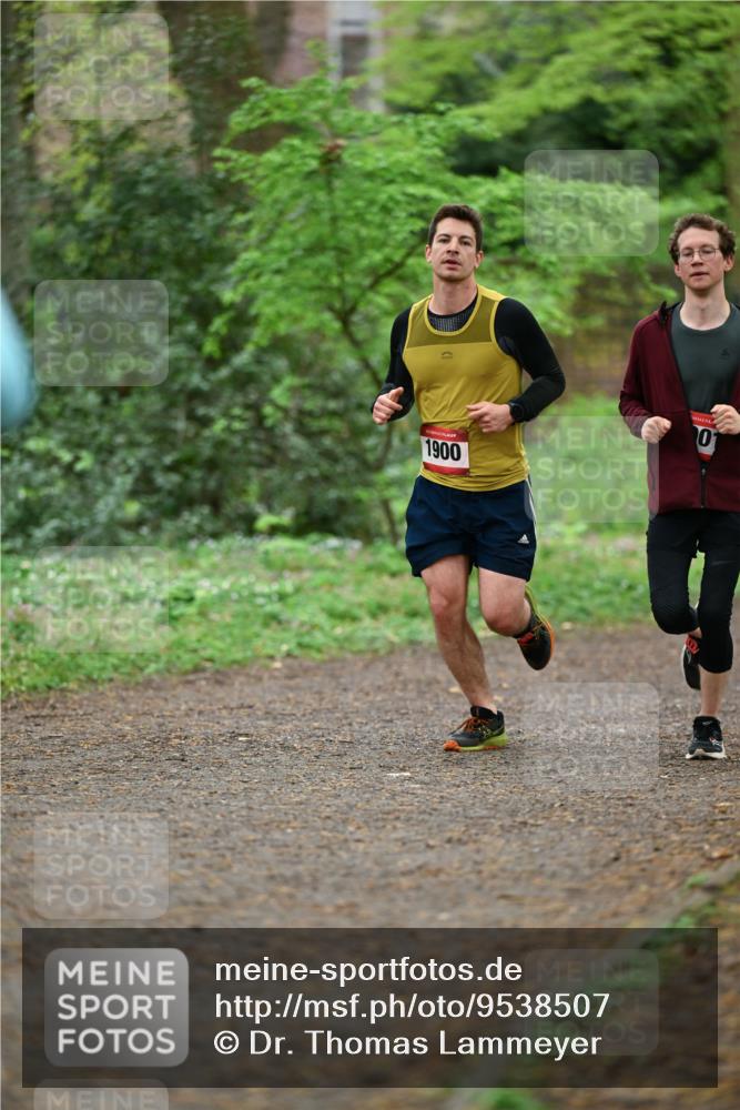 19.04.2026 - Hammer Lauf Dr. Thomas Lammeyer http://msf.ph/oto/9538507 19.04.2026 10:35:42 Laufen 1900 meine-sportfotos.de