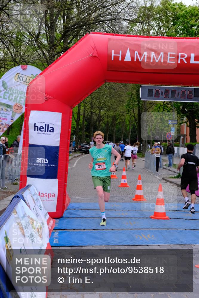 19.04.2026 - Hammer Lauf Tim E. http://msf.ph/oto/9538518 19.04.2026 11:27:15 Ziel 21, 529, 539, 796 meine-sportfotos.de