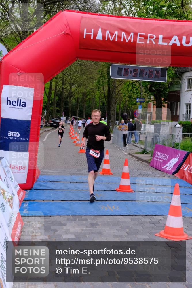 19.04.2026 - Hammer Lauf Tim E. http://msf.ph/oto/9538575 19.04.2026 11:28:02 Ziel 14, 25, 437, 1255, 1292 meine-sportfotos.de