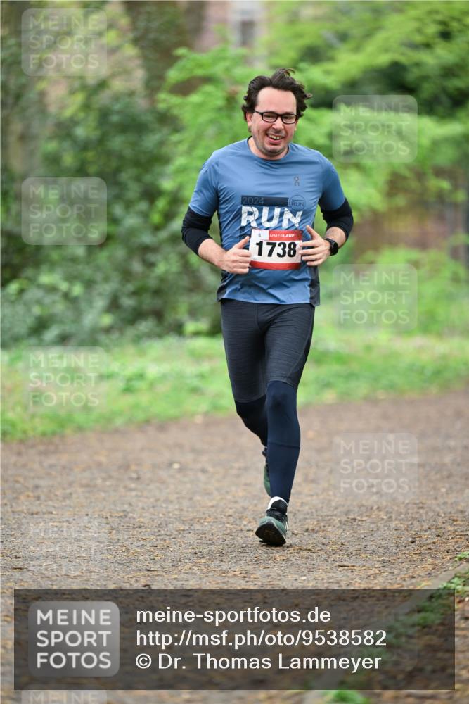 19.04.2026 - Hammer Lauf Dr. Thomas Lammeyer http://msf.ph/oto/9538582 19.04.2026 10:36:06 Laufen 2024, 1738 meine-sportfotos.de