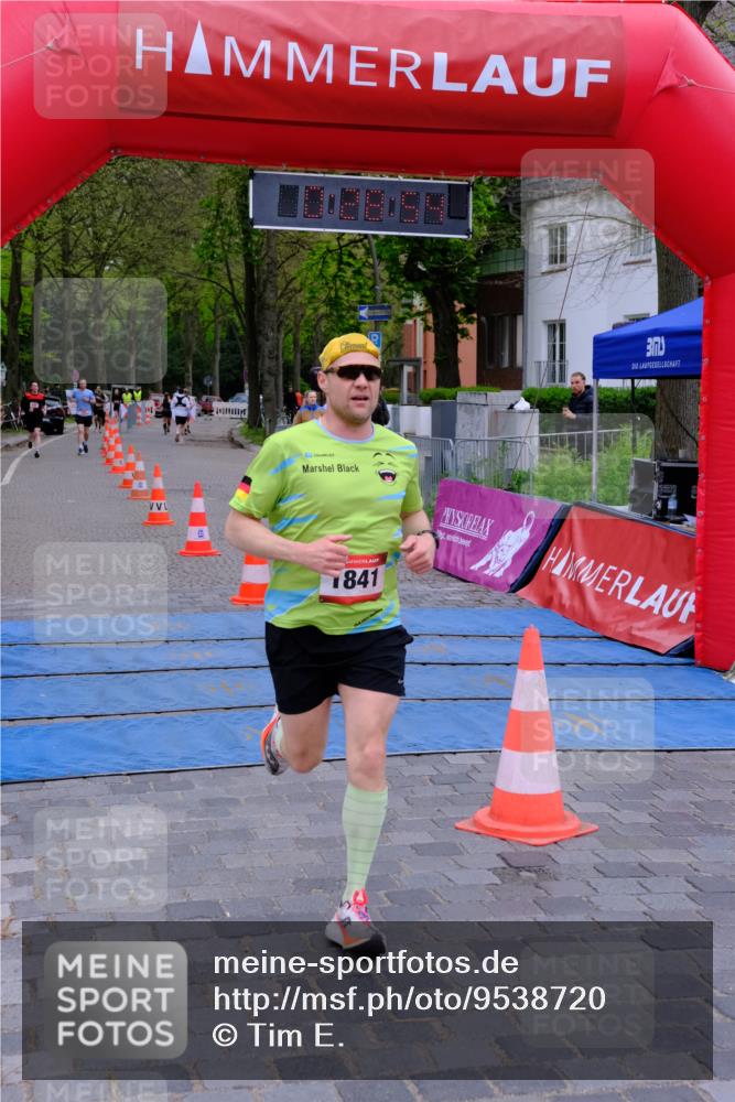 19.04.2026 - Hammer Lauf Tim E. http://msf.ph/oto/9538720 19.04.2026 11:29:02 Ziel 146, 263, 326, 636, 986, 1841 meine-sportfotos.de