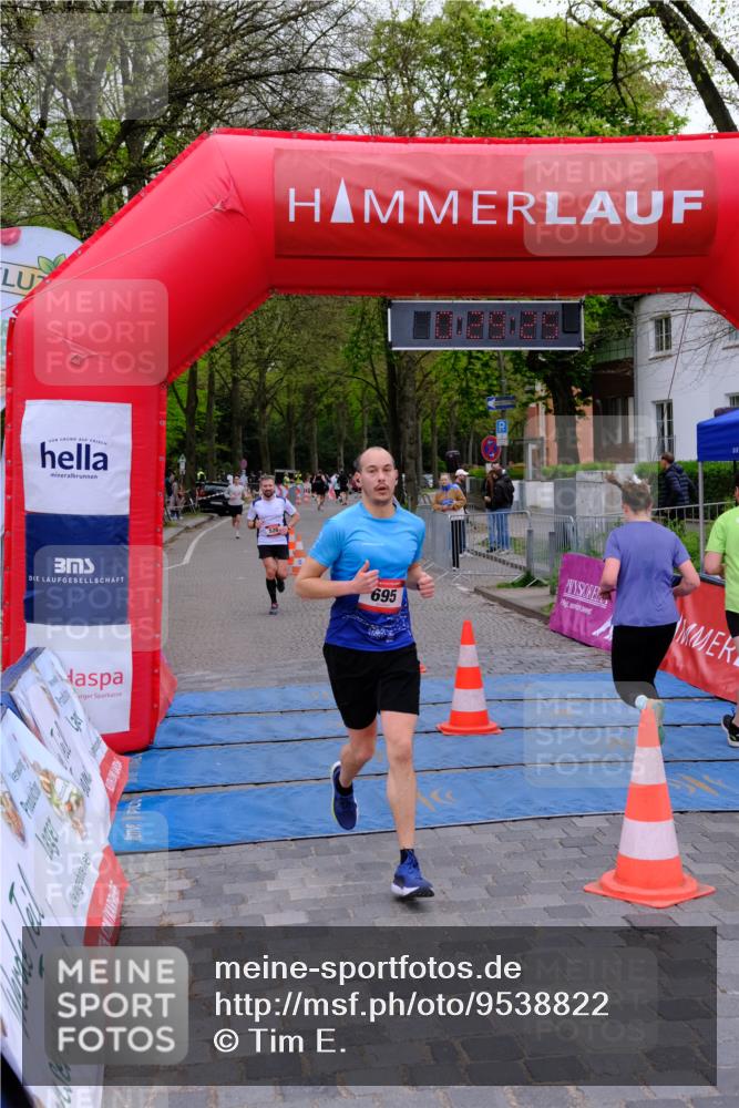 19.04.2026 - Hammer Lauf Tim E. http://msf.ph/oto/9538822 19.04.2026 11:29:33 Ziel 11, 181, 513, 514, 520, 524, 525, 1151 meine-sportfotos.de