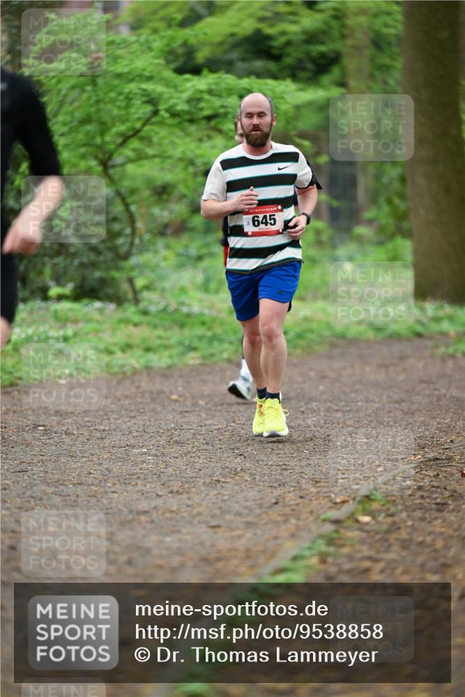 19.04.2026 - Hammer Lauf Dr. Thomas Lammeyer http://msf.ph/oto/9538858 19.04.2026 10:37:39 Laufen 645 meine-sportfotos.de