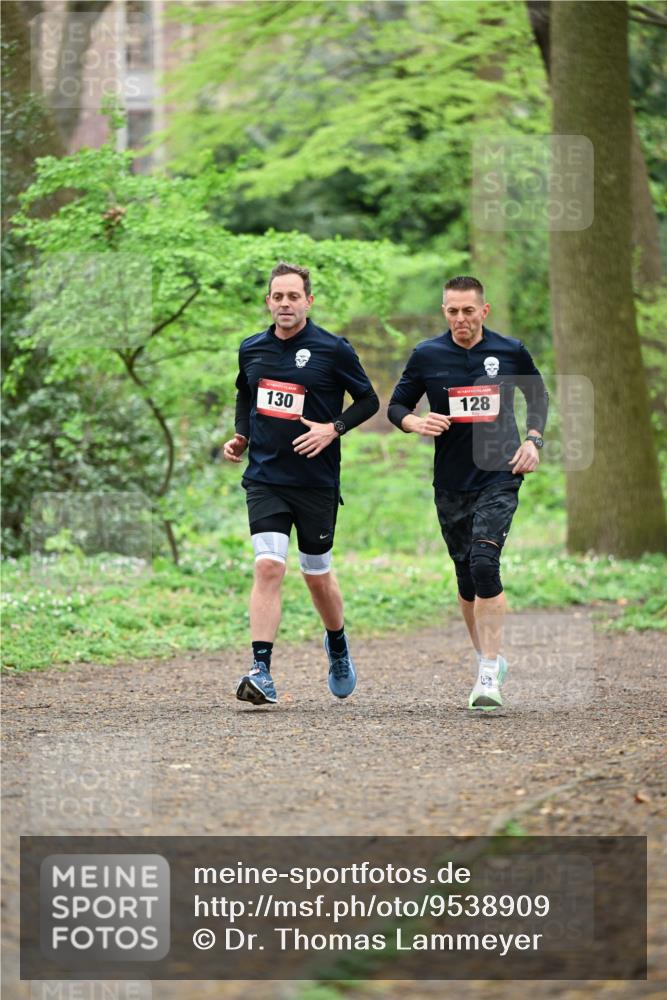 19.04.2026 - Hammer Lauf Dr. Thomas Lammeyer http://msf.ph/oto/9538909 19.04.2026 10:37:53 Laufen 130, 128 meine-sportfotos.de