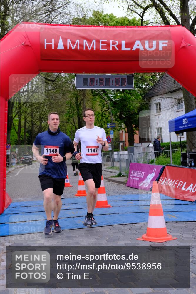 19.04.2026 - Hammer Lauf Tim E. http://msf.ph/oto/9538956 19.04.2026 11:31:11 Ziel 211, 939, 1147, 1148, 1878 meine-sportfotos.de