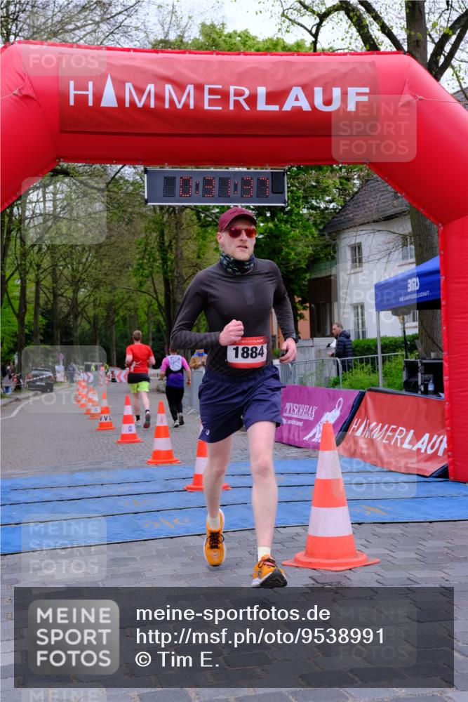 19.04.2026 - Hammer Lauf Tim E. http://msf.ph/oto/9538991 19.04.2026 11:31:45 Ziel 202, 779, 1884 meine-sportfotos.de