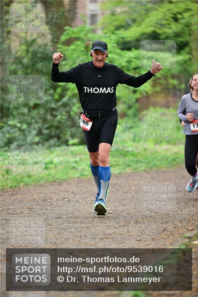 19.04.2026 - Hammer Lauf Dr. Thomas Lammeyer http://msf.ph/oto/9539016 19.04.2026 10:38:18 Laufen 165 meine-sportfotos.de